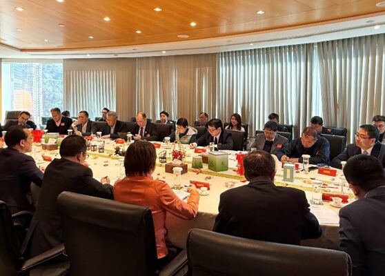 圖片一：中國粵港澳大灣區智庫聯盟2026年新春茶會在天大研究院舉行。