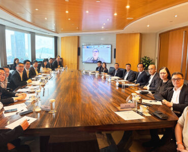 圖片一：中國粵港澳⼤灣區智庫聯盟舉辦「香港及澳門如何積極參與和主動對接『十五五』規劃」專題研討會。